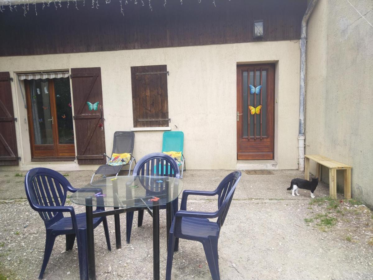 Maison Du Bonheur Mont-sous-Vaudrey Ngoại thất bức ảnh